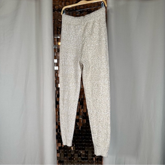 Heartloon Jaya Soft Knit Sweater Style Jogger Pants Neutral Tan Cream Size Small - Picture 10 of 11